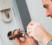 Super Locksmith Services Hollywood, FL 954-282-5611 Super Locksmith Services Hollywood, FL 954-282-5611 - 29-6
